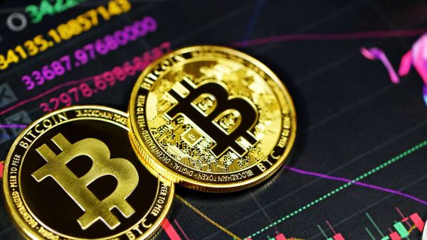 Стоимость биткоина достигла нового исторического максимума, приблизившись к $112 тысяч